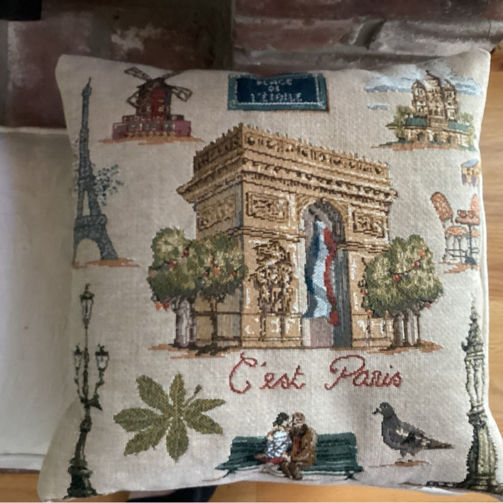 Vintage Parisian Accent Pillow with Eiffel Tower and Arc de Triomphe